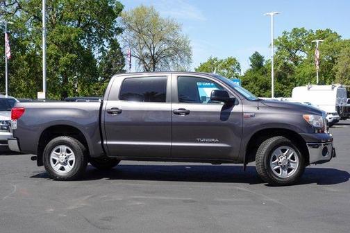 2011 Toyota Tundra Grade