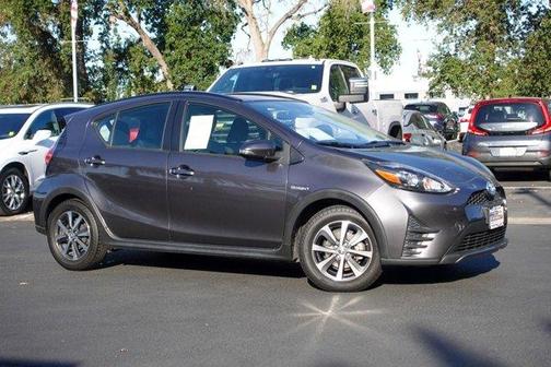 2019 Toyota Prius c L