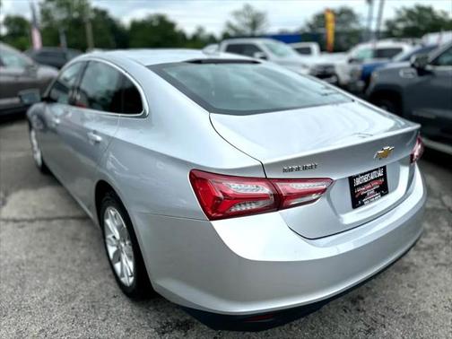 2022 Chevrolet Malibu FWD LT