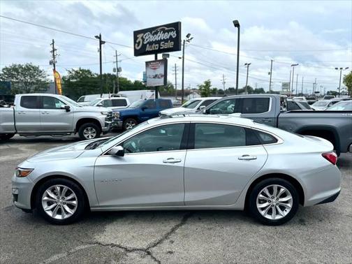 2022 Chevrolet Malibu FWD LT