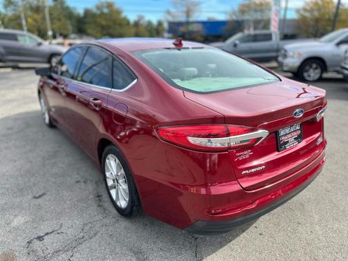 2019 Ford Fusion Hybrid SE