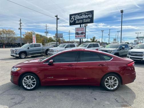 2019 Ford Fusion Hybrid SE