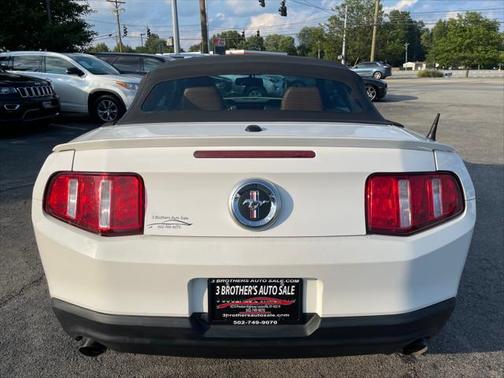 2011 Ford Mustang V6 Premium