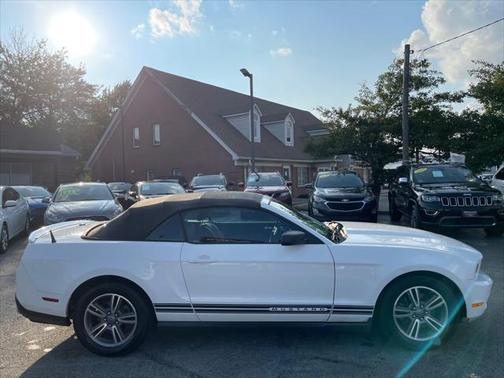 2011 Ford Mustang V6 Premium
