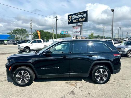 2024 Jeep Grand Cherokee 4xe Base