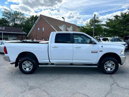 2017 RAM 2500 SLT Crew Cab 4x4 6'4' Box