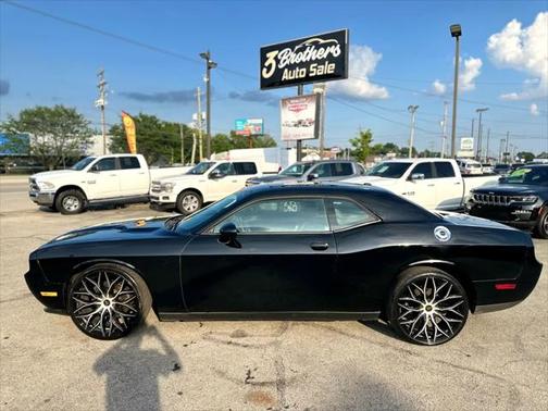 2012 Dodge Challenger SXT