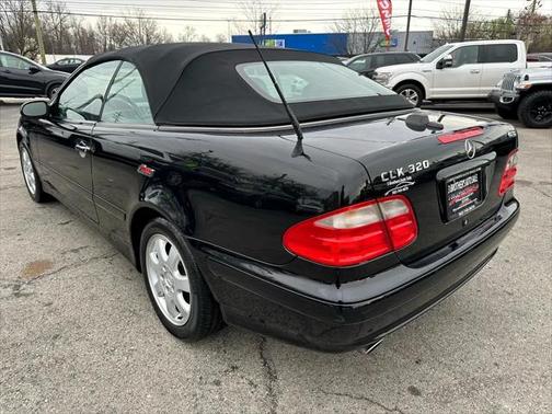 2001 Mercedes-Benz CLK-Class 320 Cabriolet