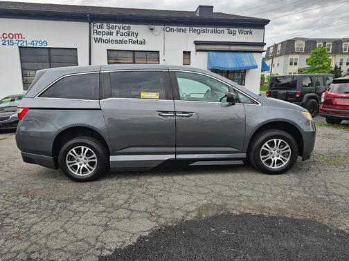 Polished Metal Metallic 2012 Honda Odyssey EX