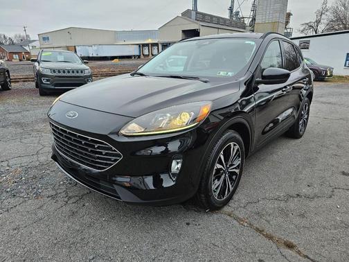 2021 Ford Escape SEL