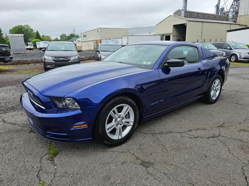 2013 Ford Mustang V6