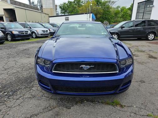 2013 Ford Mustang V6