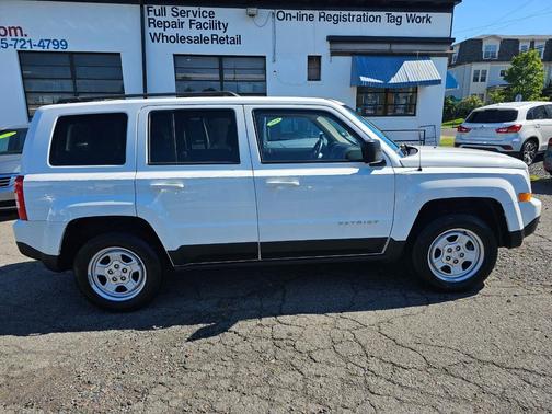 2014 Jeep Patriot Sport