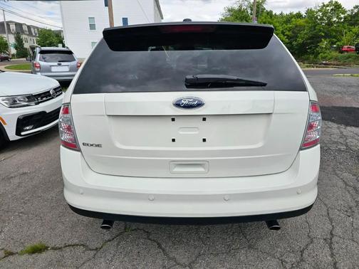 White Suede 2010 Ford Edge SE