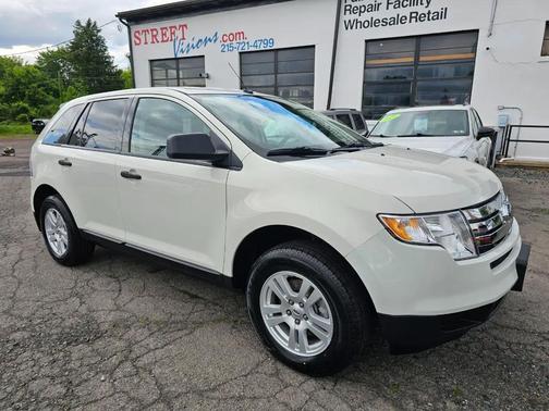 White Suede 2010 Ford Edge SE