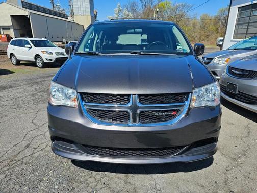 Granite Crystal Metallic Clearcoat 2016 Dodge Grand Caravan SXT