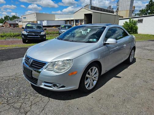Silver 2008 Volkswagen Eos Turbo