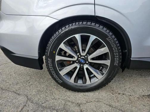 Ice Silver Metallic 2017 Subaru Forester 2.0XT Touring