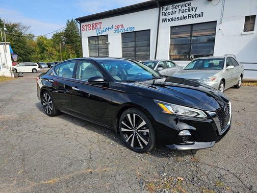 2019 Nissan Altima 2.5 Platinum
