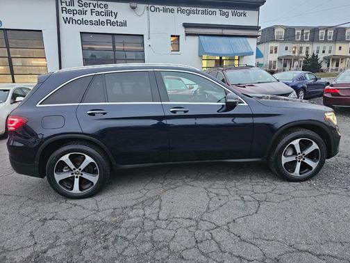 2020 Mercedes-Benz GLC 300 4MATIC
