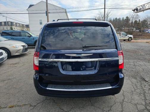 2015 Chrysler Town & Country Touring