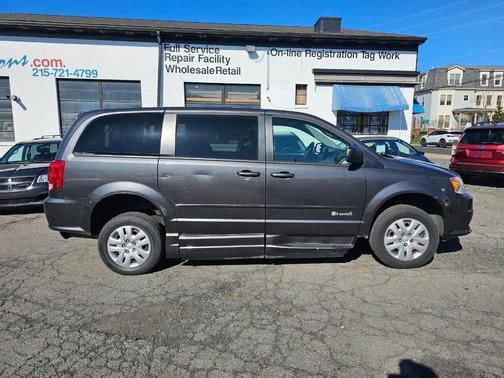 Charcoal 2016 Dodge Grand Caravan AVP/SE