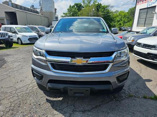 Gray 2018 Chevrolet Colorado WT