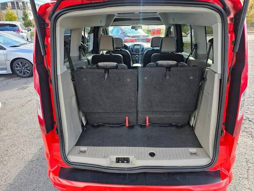 2017 Ford Transit Connect Titanium w/Rear Liftgate