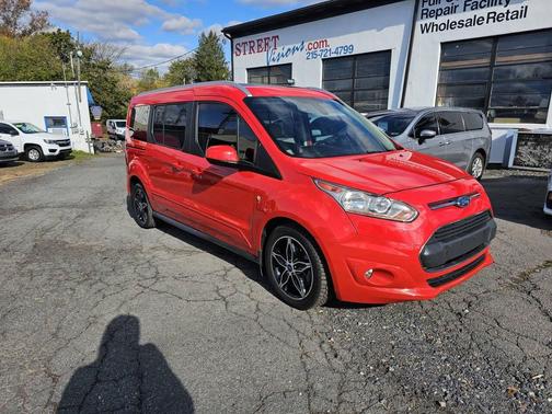 2017 Ford Transit Connect Titanium w/Rear Liftgate