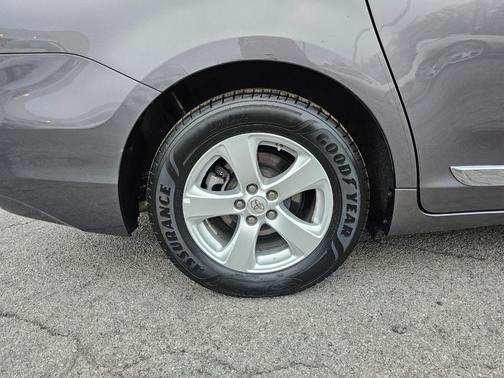 2017 Toyota Sienna LE