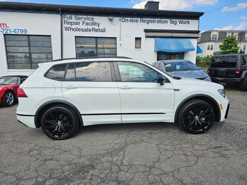 Pure White 2021 Volkswagen Tiguan 2.0T SE R-Line Black 4MOTION