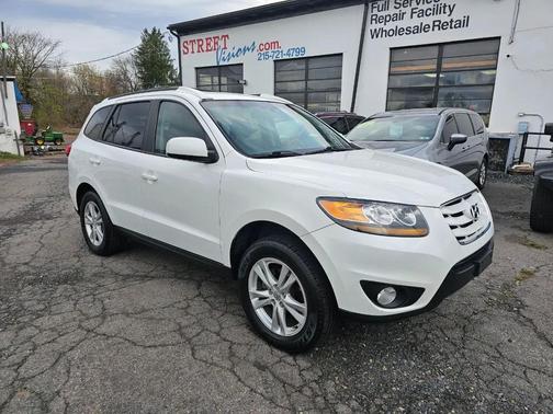 Frost White Pearl 2011 Hyundai SANTA FE SE
