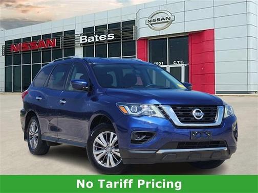 2020 Nissan Pathfinder S
