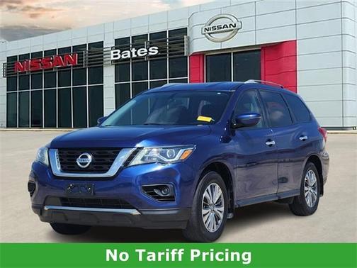 2020 Nissan Pathfinder S