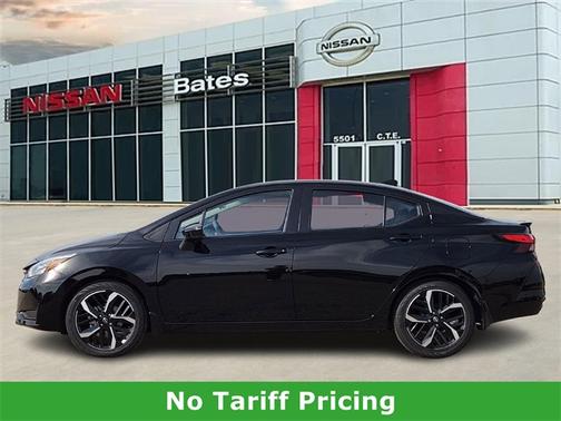 2025 Nissan Versa 1.6 SR