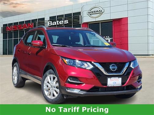 2022 Nissan Rogue Sport SV