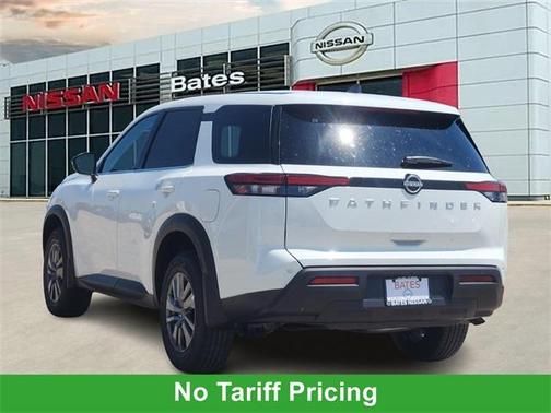 2025 Nissan Pathfinder S