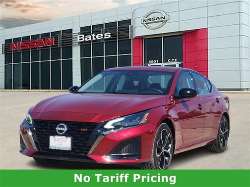 2025 Nissan Altima SR