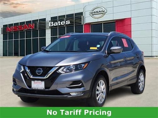 2022 Nissan Rogue Sport SV