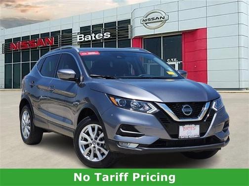 2022 Nissan Rogue Sport SV