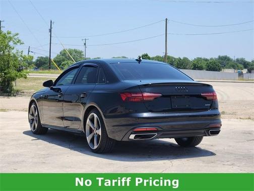2022 Audi A4 45 S line Premium Plus