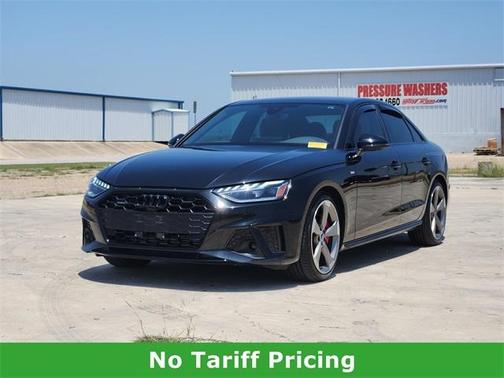 2022 Audi A4 45 S line Premium Plus