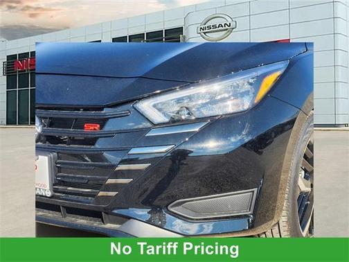 2025 Nissan Versa 1.6 SR