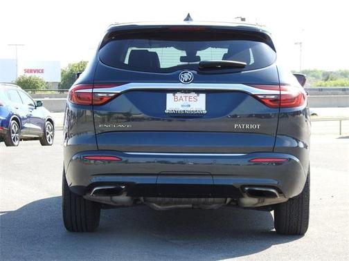 Photo 5 of 30 of 2020 Buick Enclave Avenir