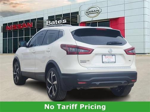 2022 Nissan Rogue Sport SL