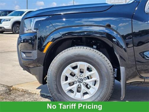 2025 Nissan Frontier S