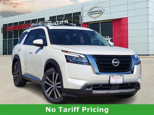 2024 Nissan Pathfinder Platinum