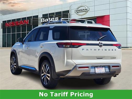 2024 Nissan Pathfinder Platinum