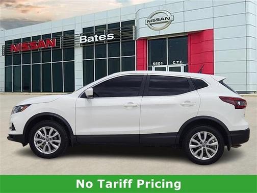 2022 Nissan Rogue Sport S