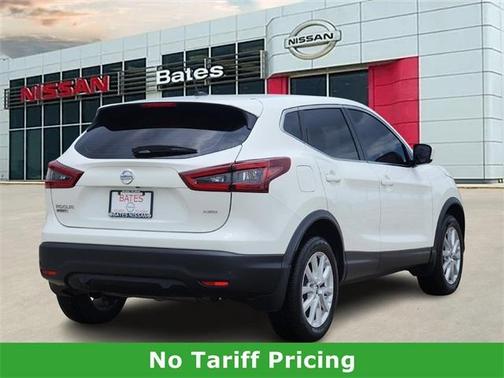 2022 Nissan Rogue Sport S